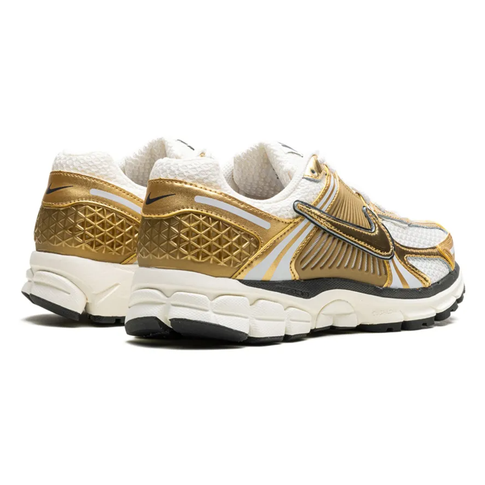 Nike Zoom Vomero 5 "Metallic Gold" Sneaker