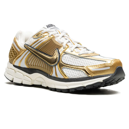 Nike Zoom Vomero 5 "Metallic Gold" Sneaker