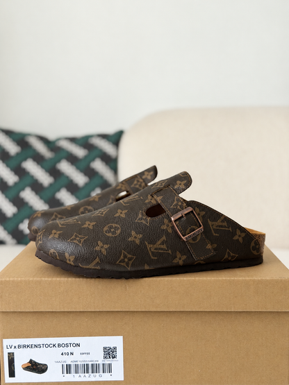 LV Cosy Flat Comfort Clog Brown