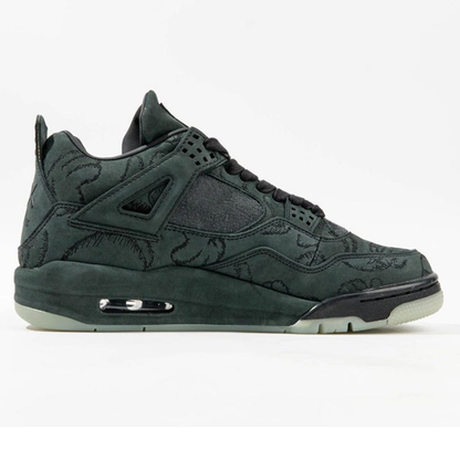 Nike Air Jordan 4 Retro "Kaws Black"